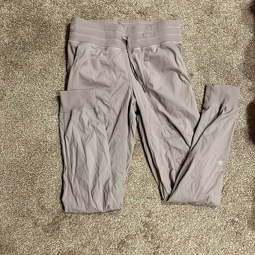 lululemon dance studio jogger
